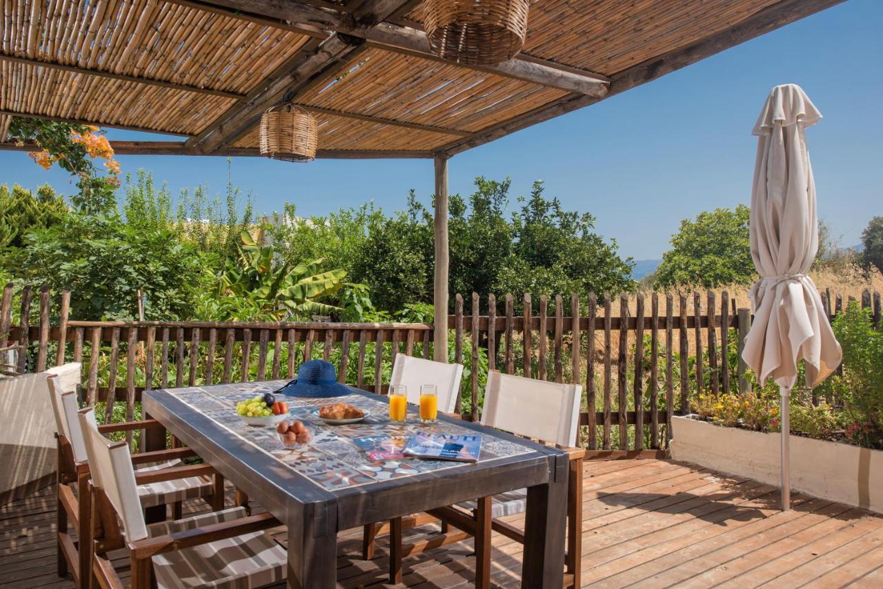 4 Elements Holiday Homes Χερσόνησος Εξωτερικό φωτογραφία