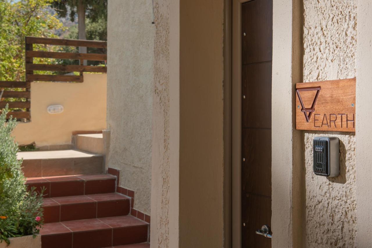 4 Elements Holiday Homes Χερσόνησος Εξωτερικό φωτογραφία